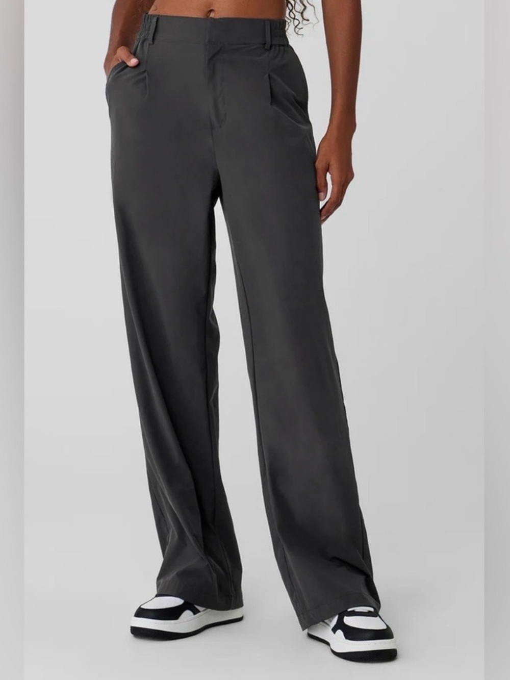 ALO Yoga Wide Leg Pants in Charcoal Gray